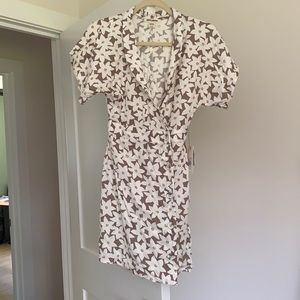 Wander beyond billabong dress